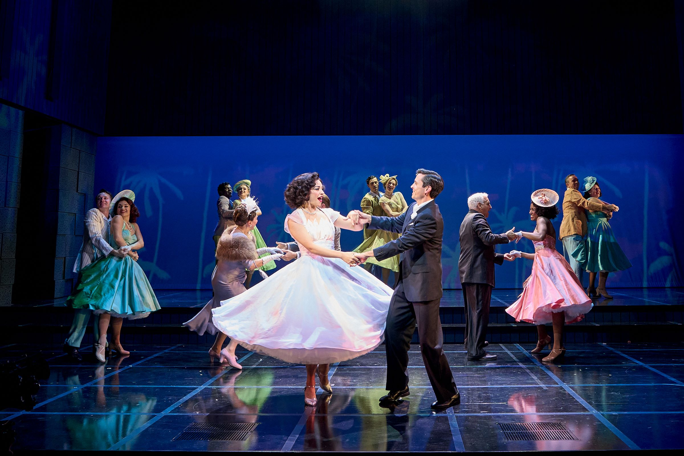 Dynamic Stage Production